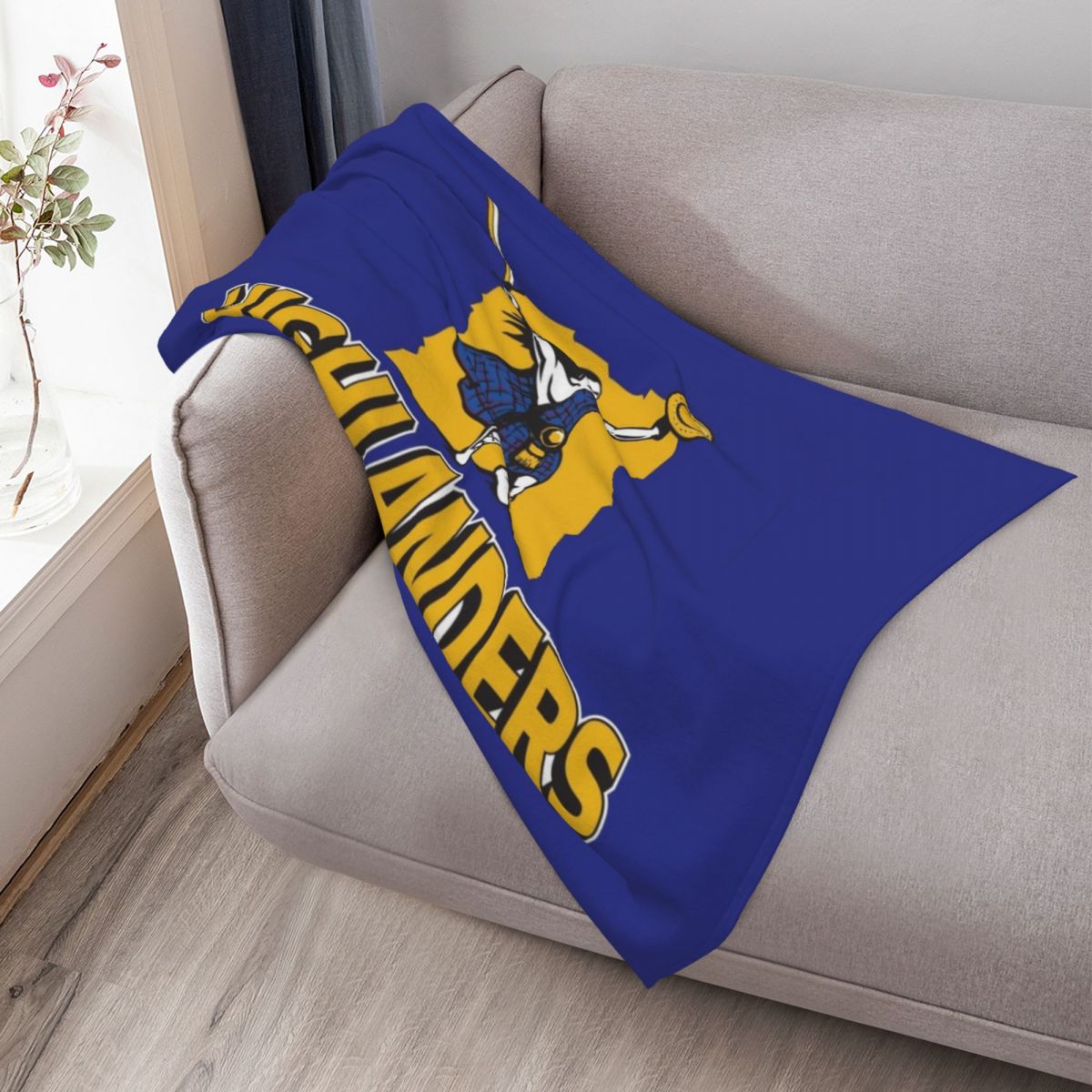 Highlanders NZ Throw Blanket M - Anime Cosplay Nz review and price
